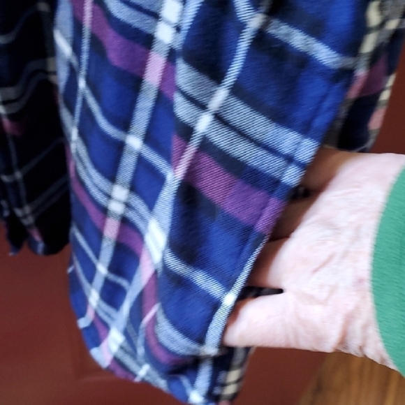 JACHS Girlfriend Blue and White Button Down Shirt - Picture 9 of 10